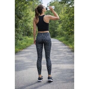 Lululemon 10 Wunder Under Leggings Luxtreme Chevron Shuffle Fatigue Green Black‎